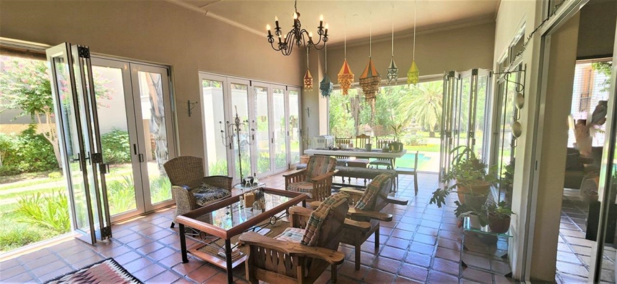 5 Bedroom Property for Sale in Die Rand Western Cape